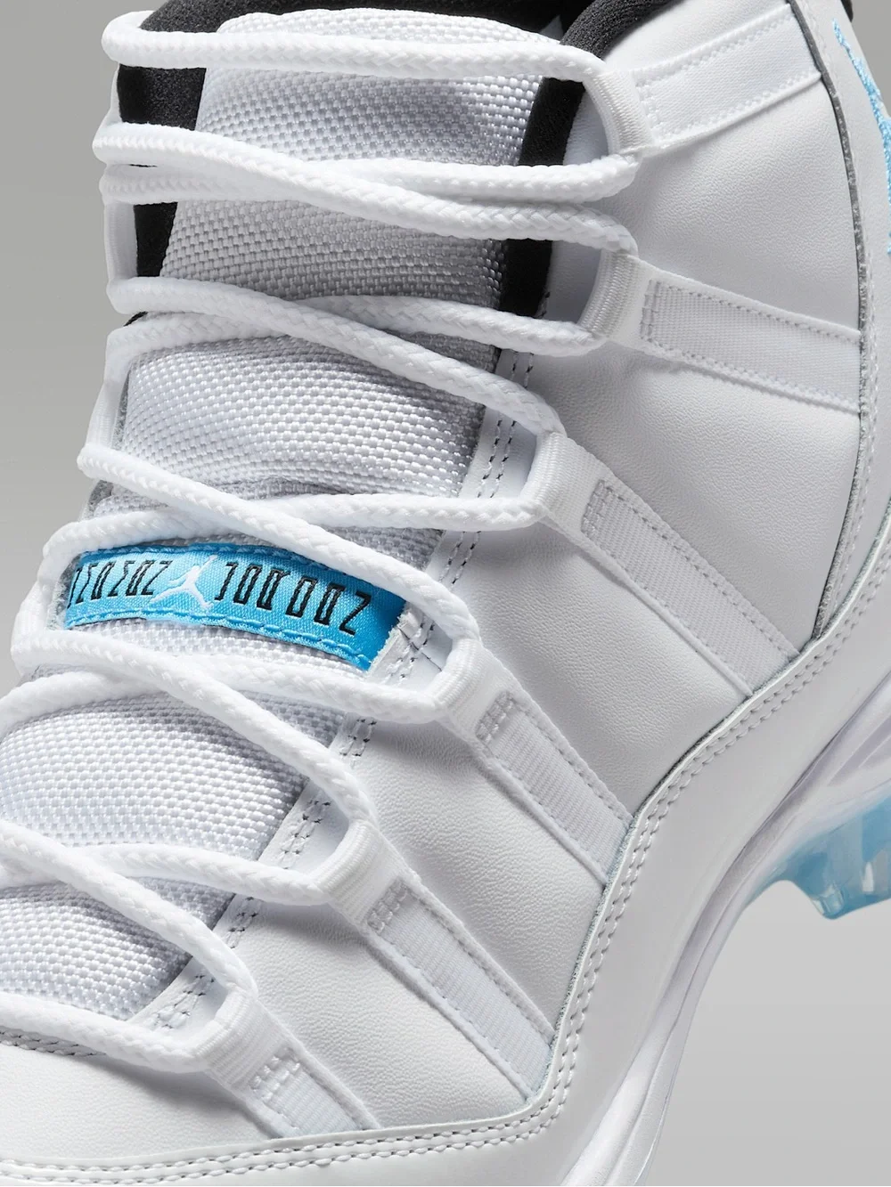 NEW Jordan 11 Mid TD Football Cleats-White/Legend Blue-Black: HM7324 104 (10.5)